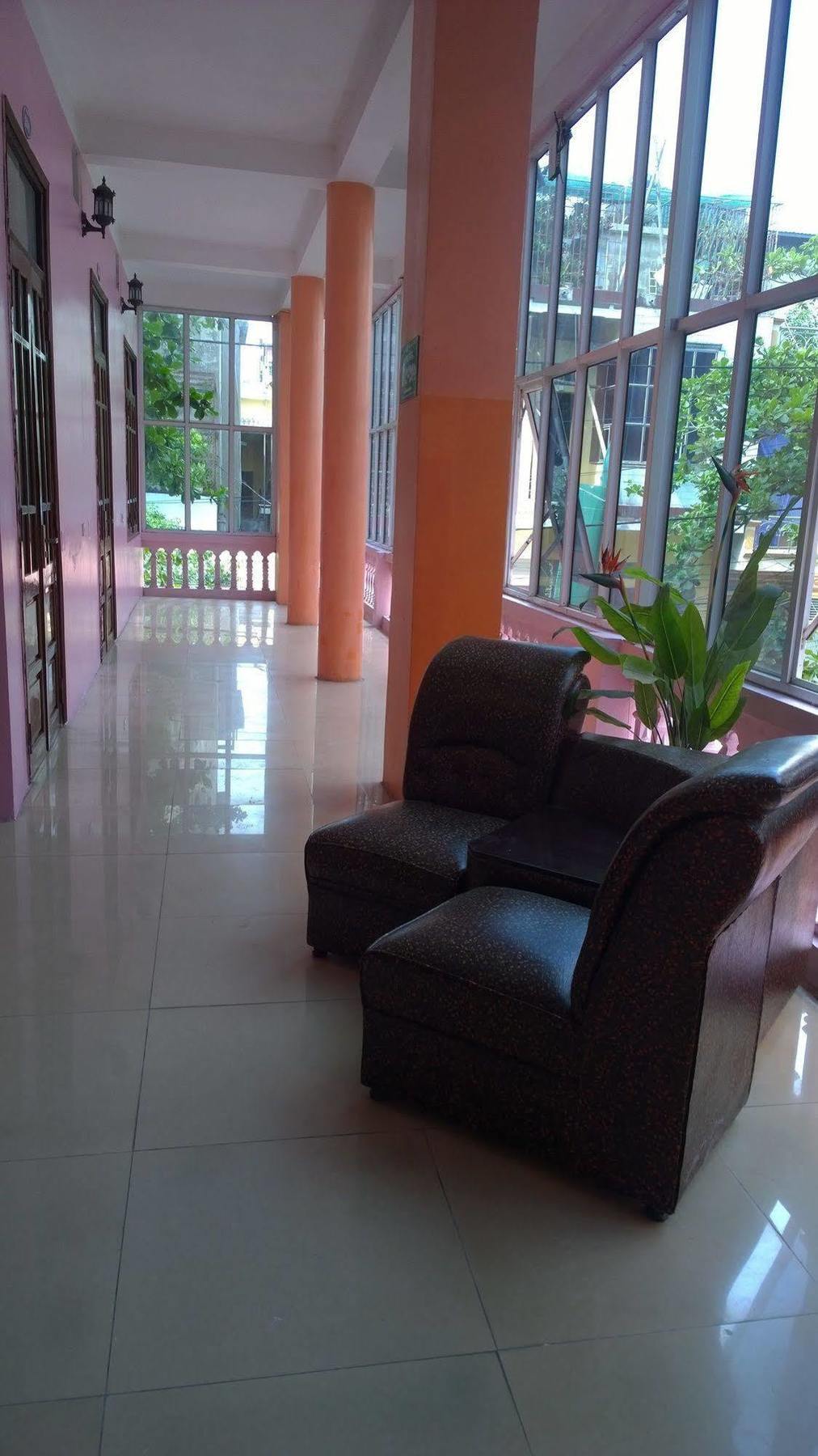 Aiq Hotel Νιν Μπιν Εξωτερικό φωτογραφία