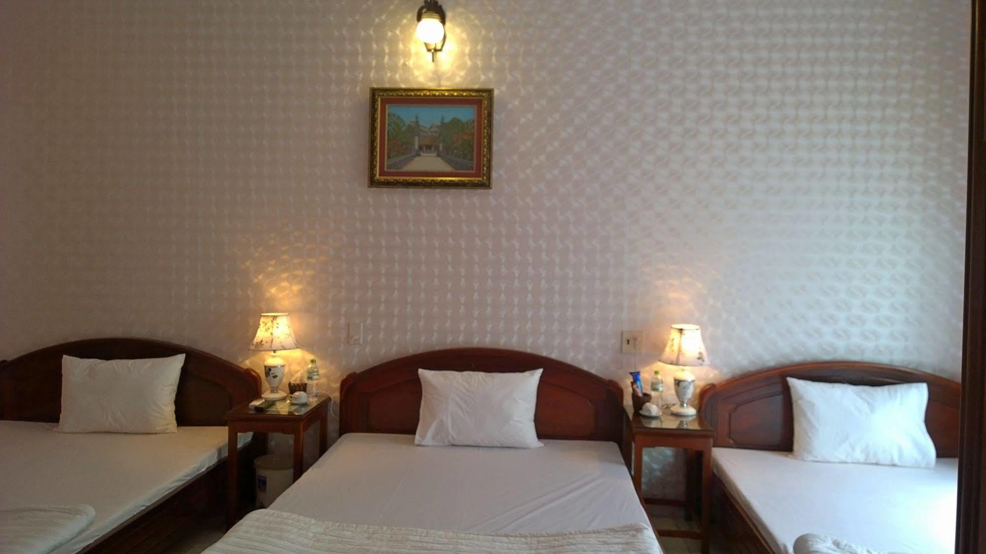 Aiq Hotel Νιν Μπιν Εξωτερικό φωτογραφία
